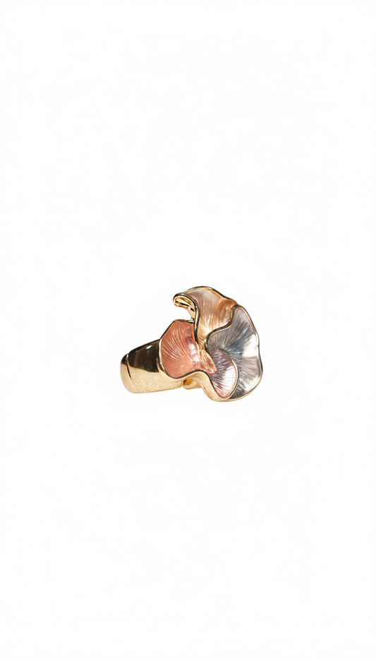 Swirl Acrylic Elastic 18kt Gold Plated Ring