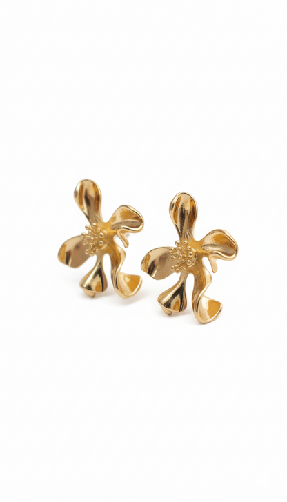 Golden Lilly Earing 18KT gold Plated