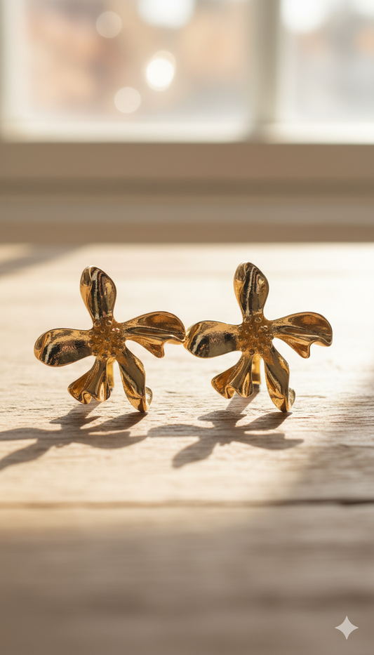 Golden Lilly Earing 18KT gold Plated