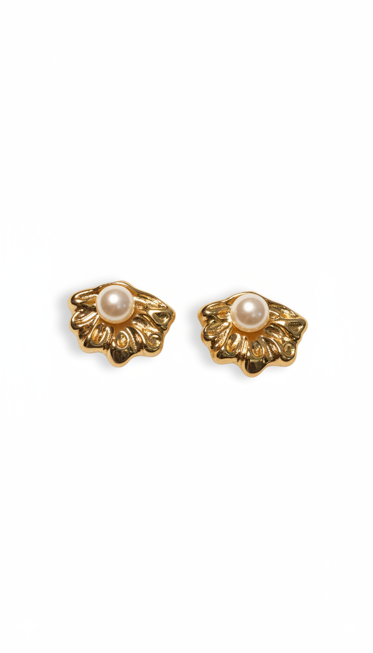 Pearl Bloom Earrings in 18KT gold Plated