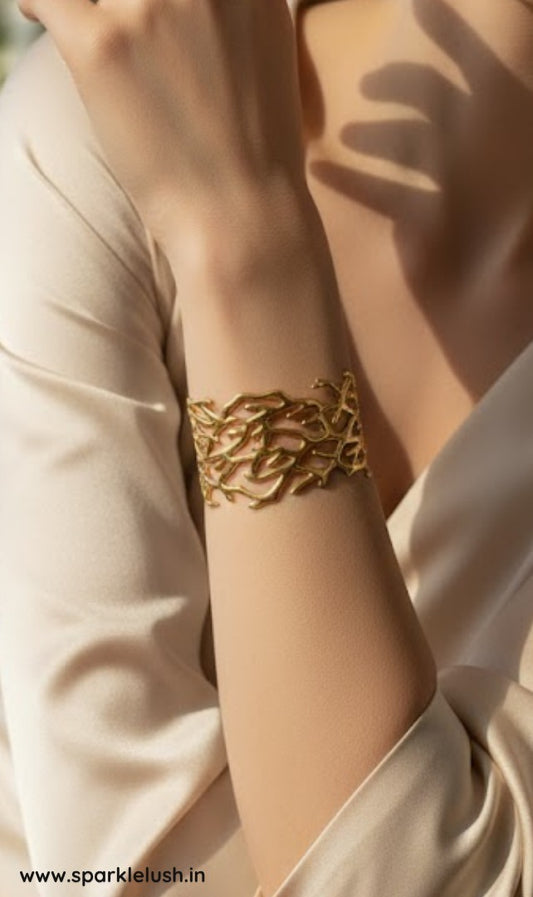 Golden Vine Hand cuff 18kt Gold plated