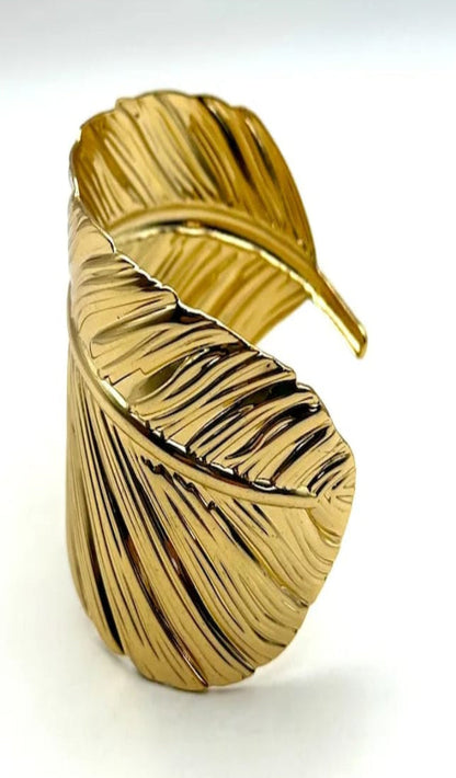 Leaf ME Bold Hand cuff 18kt Gold plated