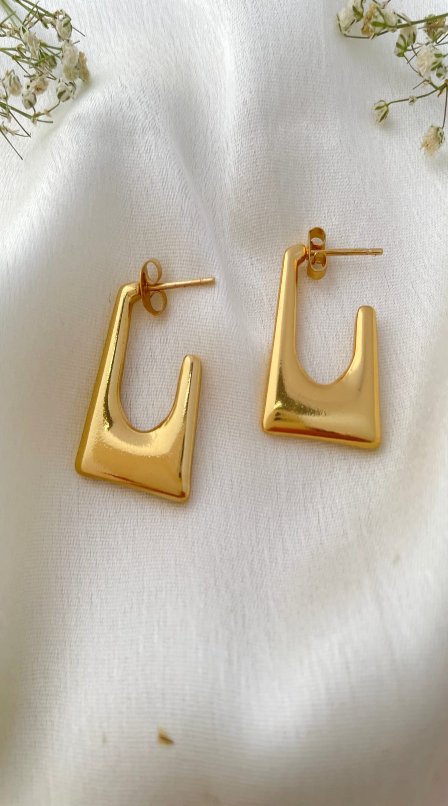 Lush Loop Earrings in 18KT gold Plated